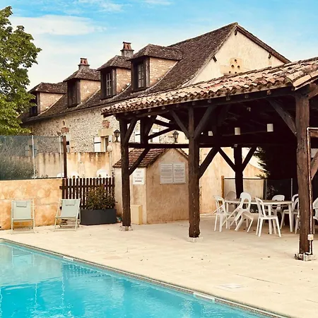 Ensemble 7 Avec Piscines 50 Couchages, Les Naudines * Gageac-et-Rouillac