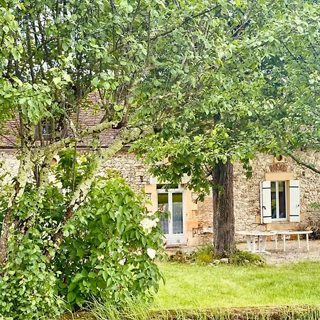 Ensemble 7 Avec Piscines 50 Couchages, Les Naudines