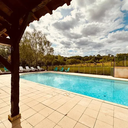 Ensemble 7 Avec Piscines 50 Couchages, Les Naudines Gageac-et-Rouillac